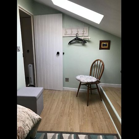 Bed and Breakfast Le Petit Grange Le Lindois Екстер'єр фото