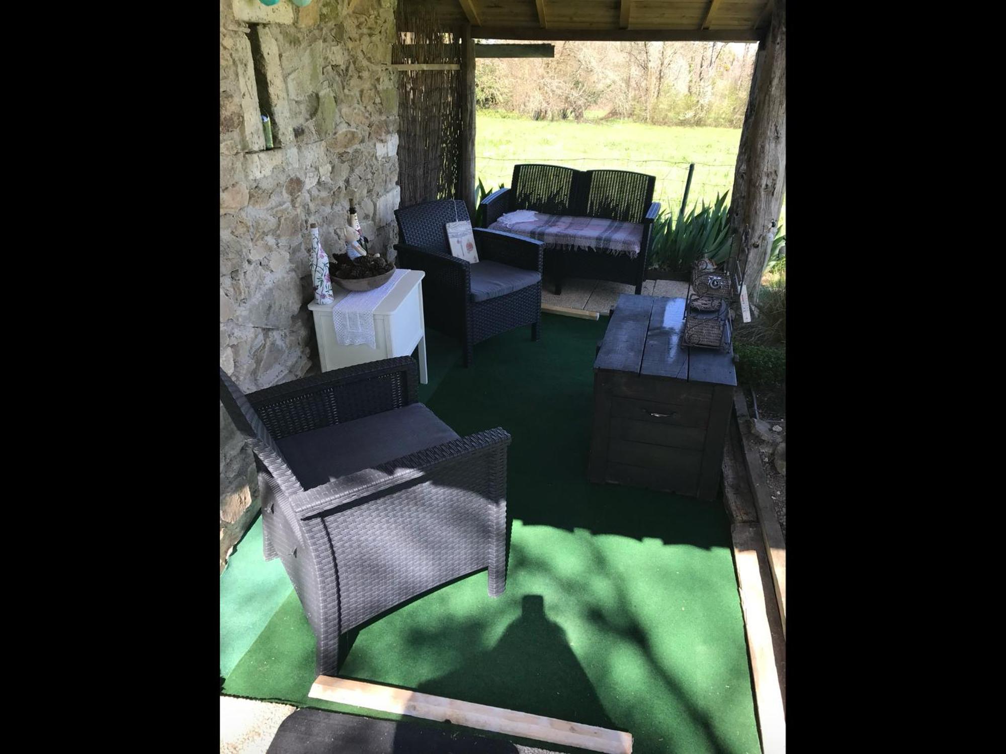 Bed and Breakfast Le Petit Grange Le Lindois Екстер'єр фото